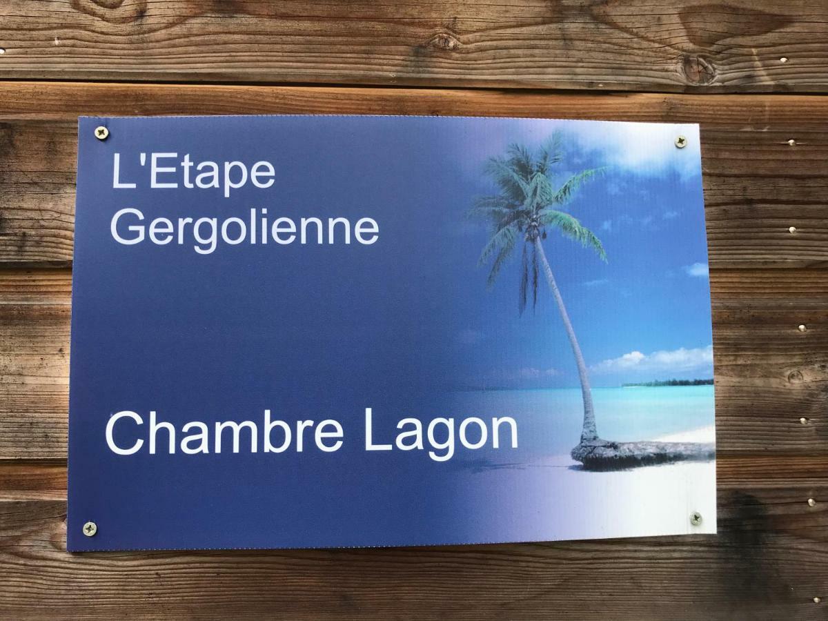 Jargeau Le Lagon מראה חיצוני תמונה